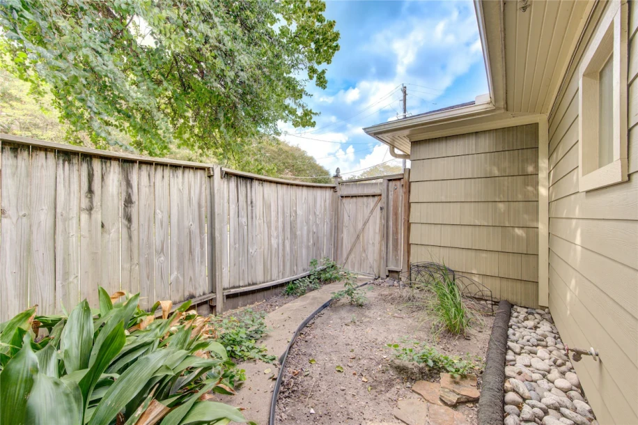 Single family detached home-13