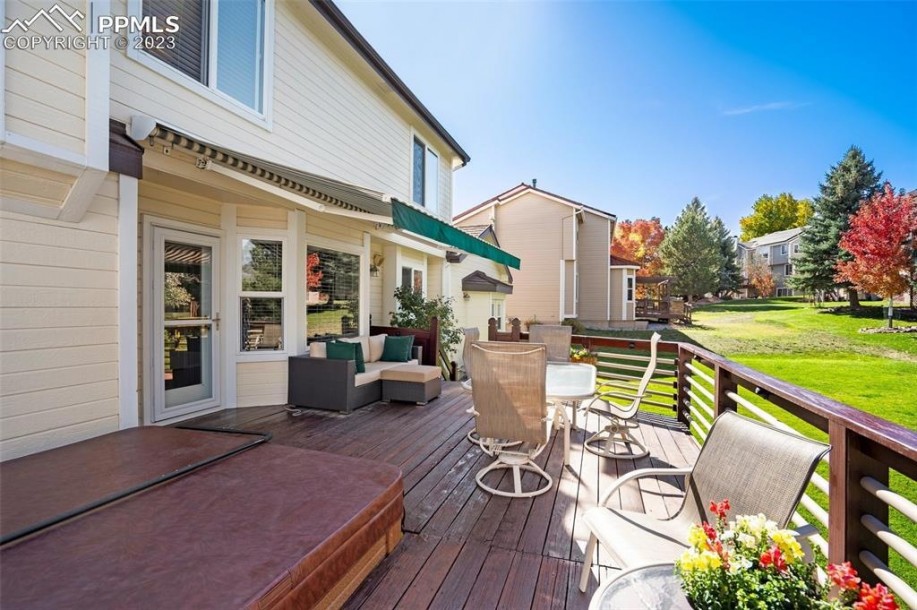 Family house on sale-26