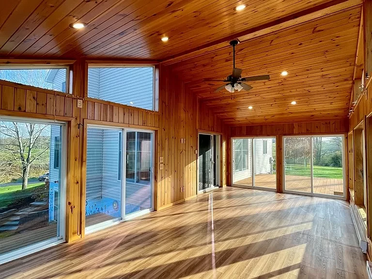 Single family house-12